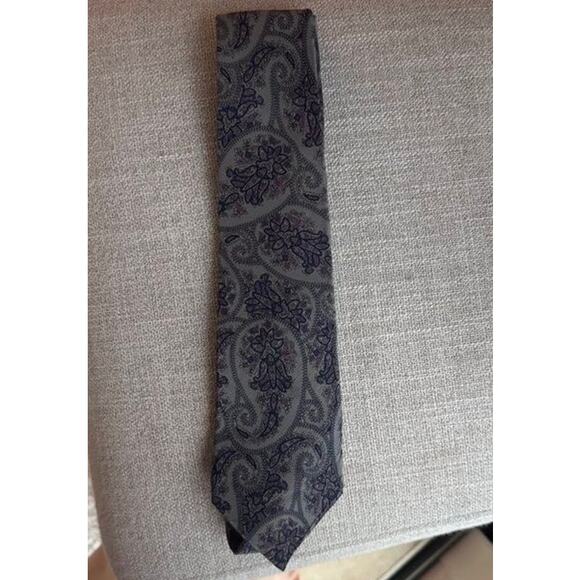 Vintage Christian Dior Silk Tie Gray Navy Purple Paisley Made in USA Italy - Picture 7 of 15